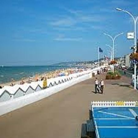 Appartement 2 Pieces Centre De Villers-Sur-Mer Avec Parking - Fr-1-712-40 Exterior photo